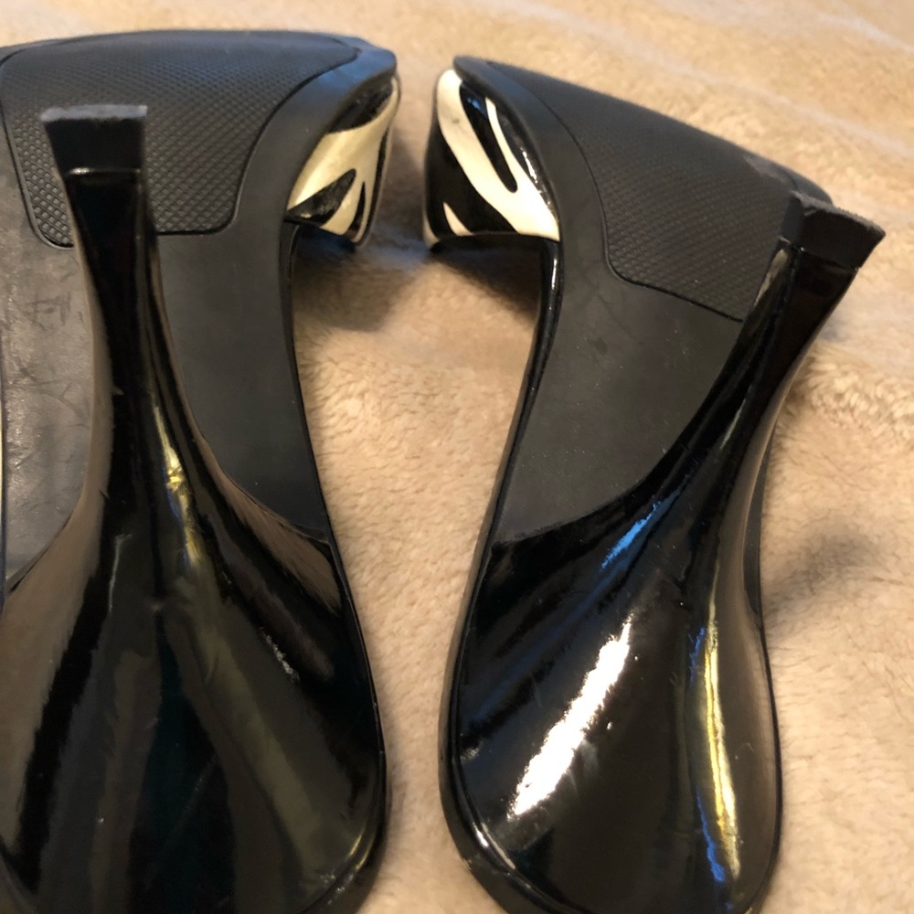 EUC Kelly&Katie pumps - Picture 3 of 5